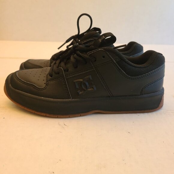 DC Skateboard Shoes Lynx Zero Black Youth 4.5 - Picture 1 of 7